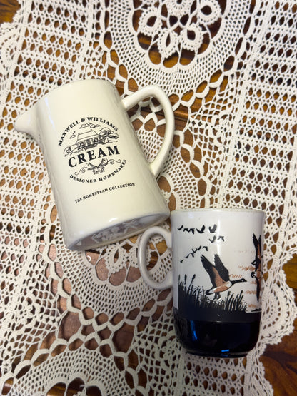 Vintage Avian Canadian Geese Mug