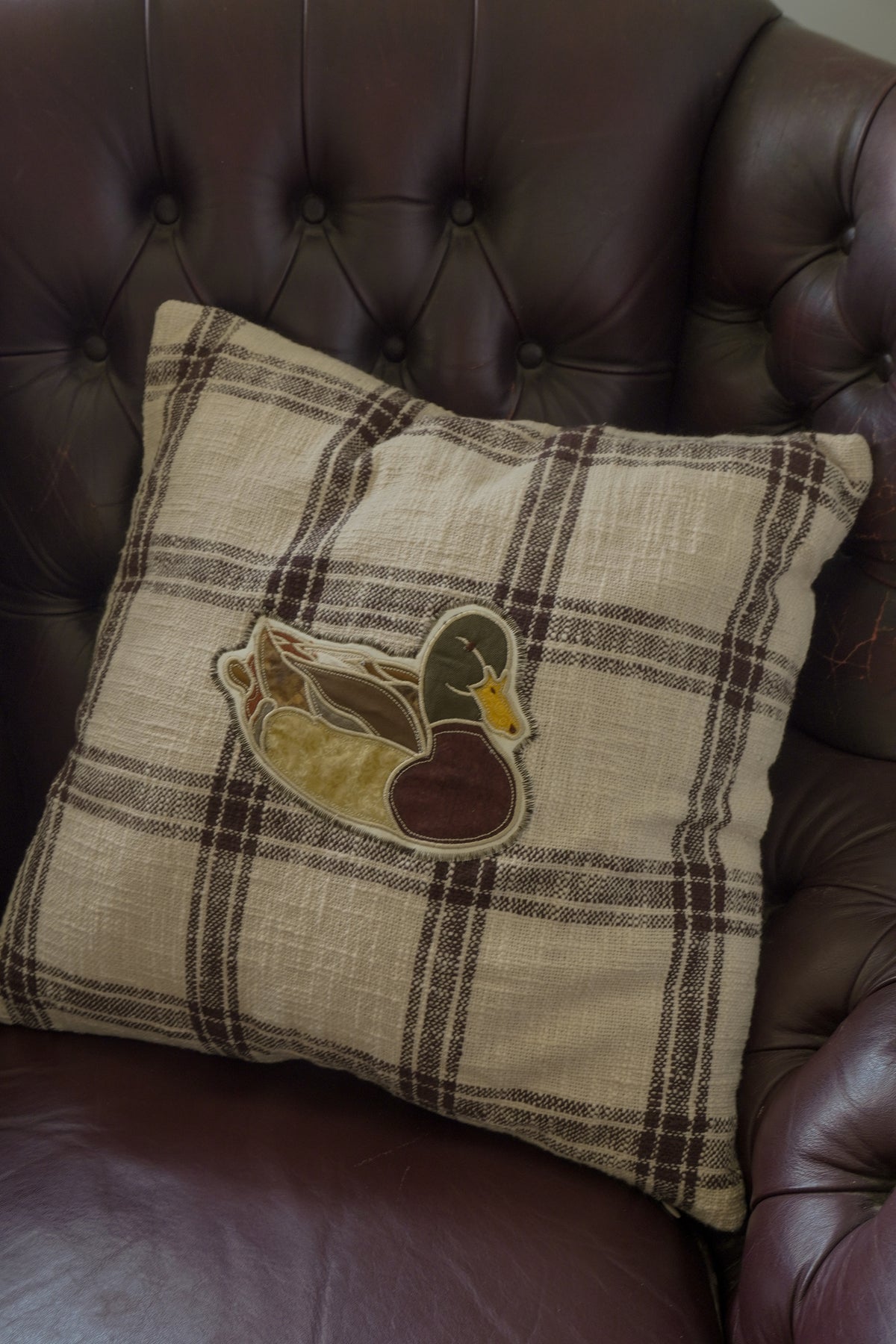 Hudson Cushion - Chocolate