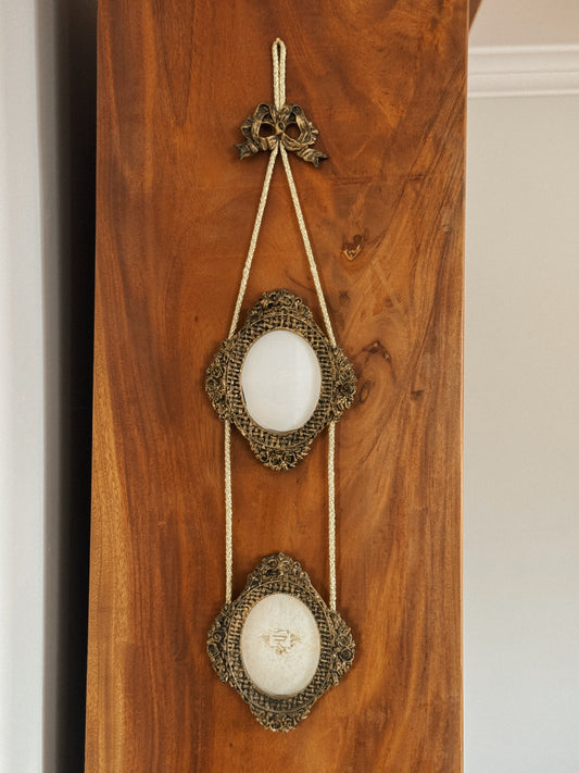 Bow photo frame